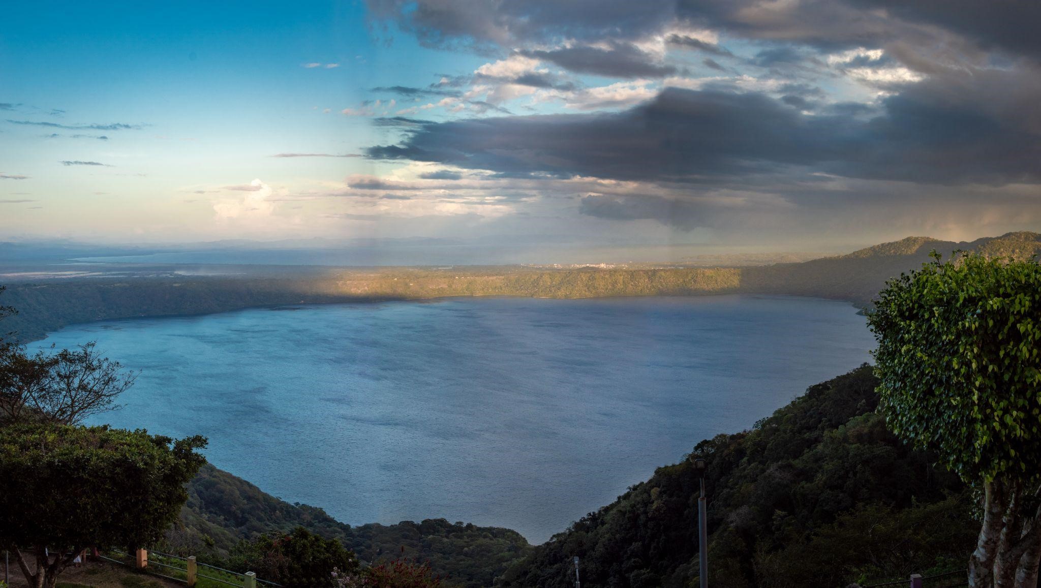 Mirador de Catarina viewpoint over Apoyo Lagoon and Lake Nicaragua