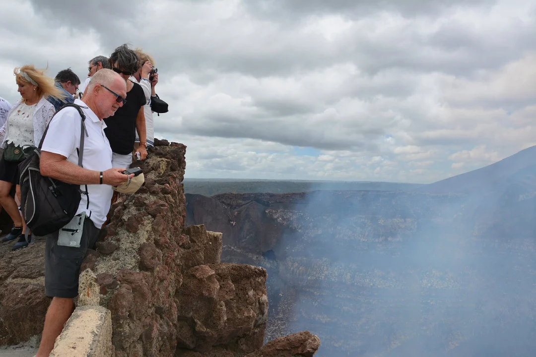 Sulfuric haze above Santiago crater during a Granada vs. Masaya day trip